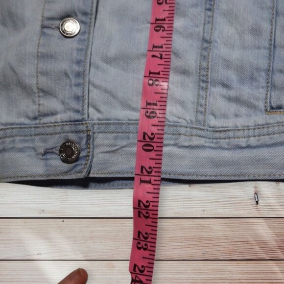 American Eagle Denim Jacket Size Medium - Picture 5 of 7